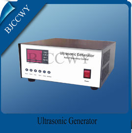 900w デジタルの超音波発電機の ピエゾ 陶磁器の超音波パルス発生器