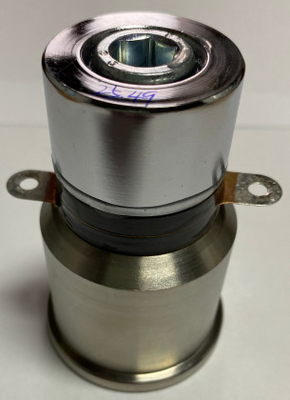カスタマイズされたチタニウム50w 28khzの圧電気の超音波振動トランスデューサー