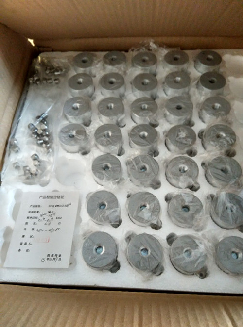 超音波洗剤の 40k/80k 60w のトランスデューサーの超音波の適用