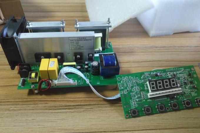 28KHz - 40のKHzの頻度超音波サーキット ボード160 x 360 x 300mmの外法