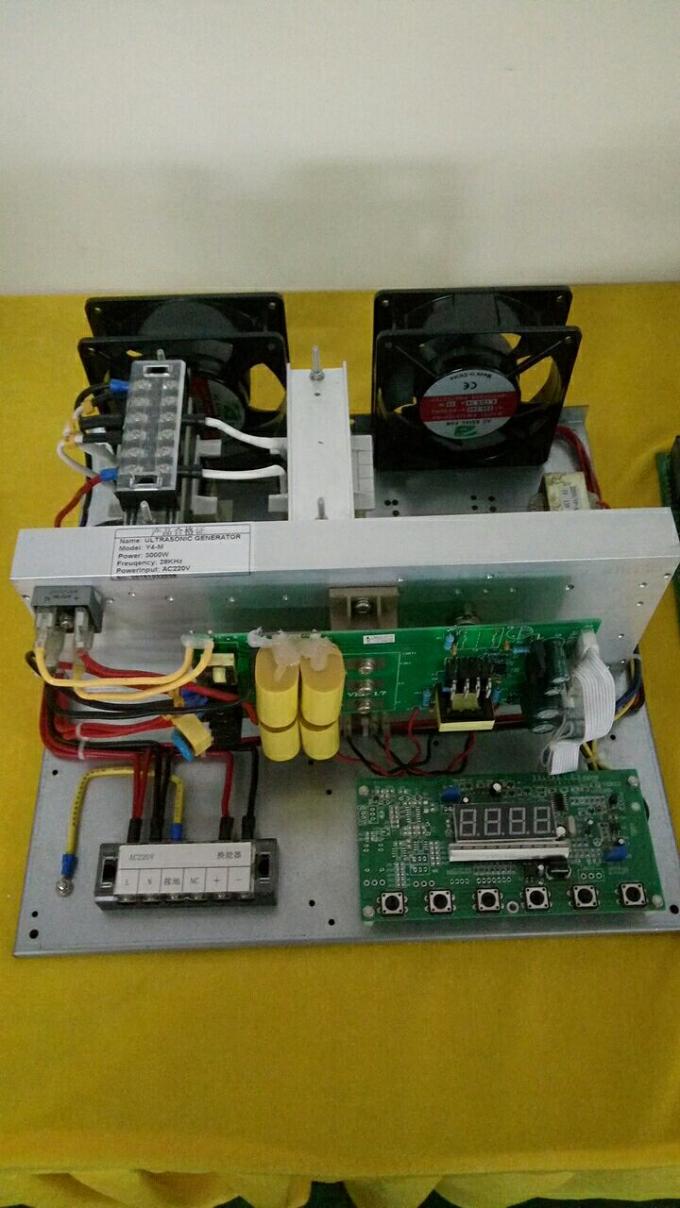 ファンが付いている600W 1000Wの超音波頻度発電機160x360x300mm