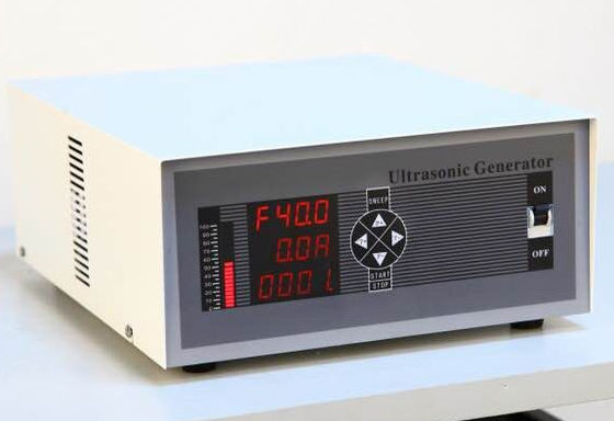 品質  20 Khz Ultrasonic Cleaner Generator Single Or Multi Frequency 工場