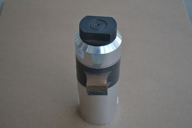 溶接機のための高温圧電気の圧力変換器